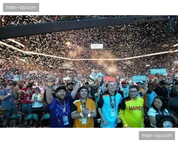 “亚特兰大梦想队主场将进行全面座椅升级,提升观众观赛体验” “亚特兰大梦想队主场将进行全面座椅升级,提升观众观赛体验”